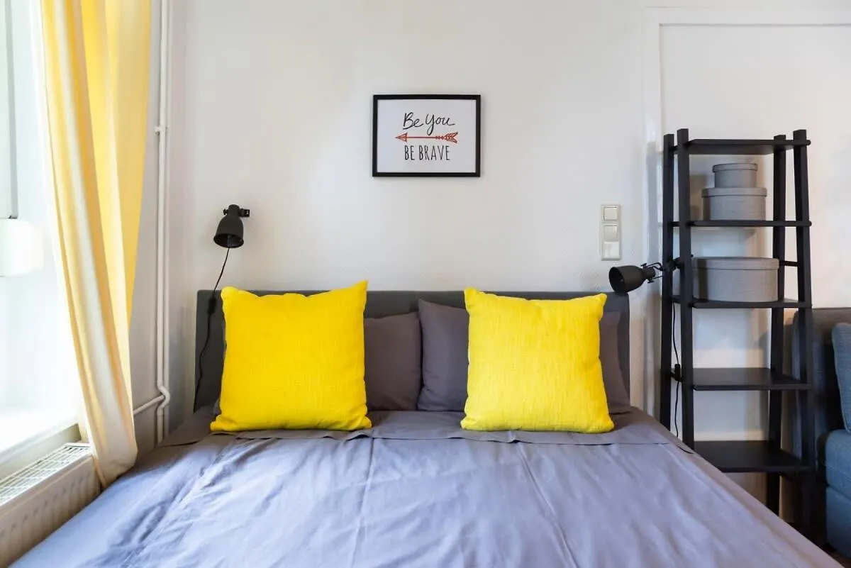 Apartman Shabby Chic Plus Self Checkin And Free Street Parking Berlin
