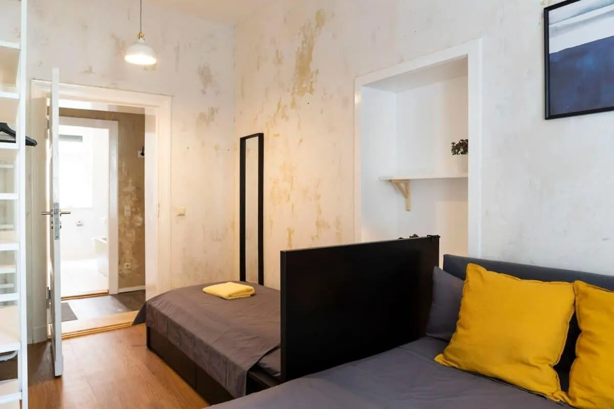 Shabby Chic Plus Self Checkin And Free Street Parking Berlin 0*,